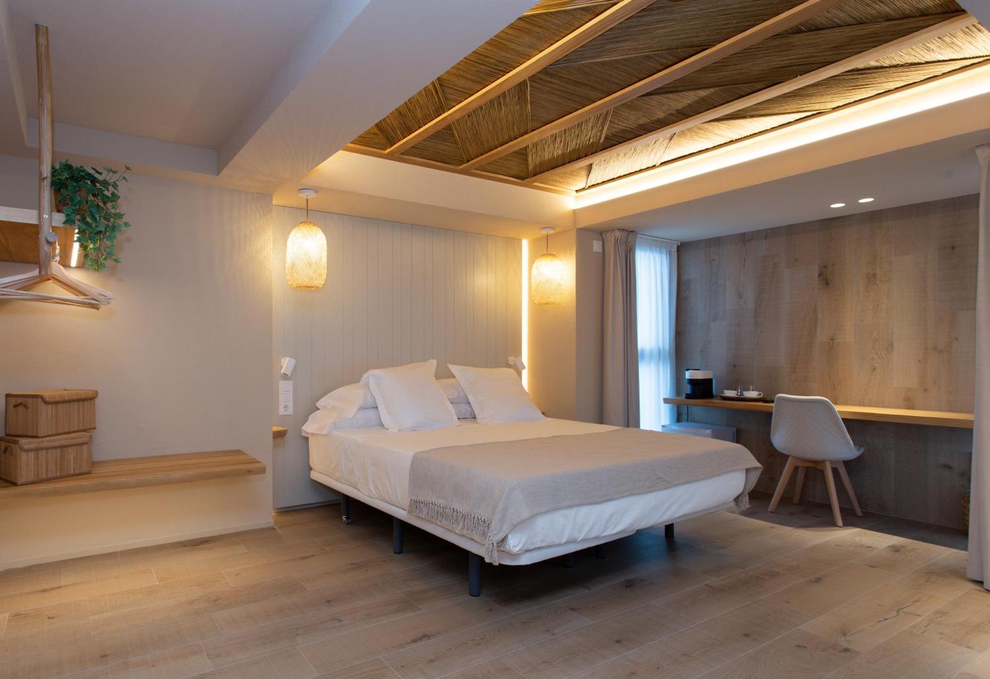 Xulos Rooms & Suites Peniscola Luaran gambar